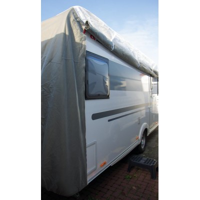 FUNDA  PROTECTORA DE CARAVANA 580X230X220 CM
